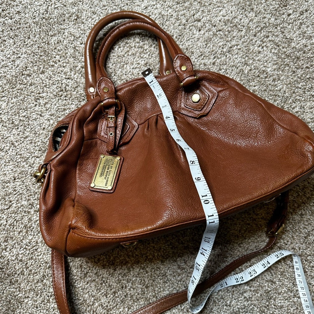 Marc by Marc Jacobs re-edition Groovee Two-way Leather Bag - Picture 9 of 10